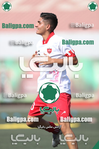 پرسپولیس 1–1 مقاومت