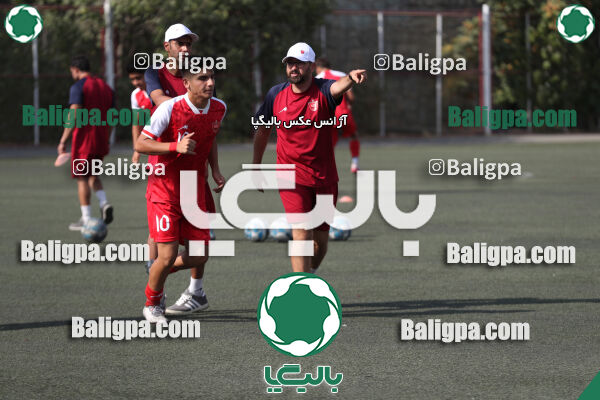پرسپولیس 1–1 مقاومت