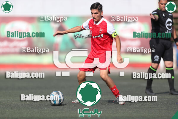 پرسپولیس 1–1 مقاومت