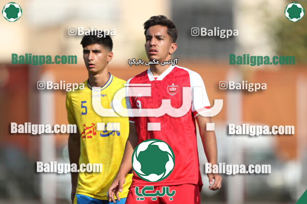 پرسپولیس 1–1 مقاومت