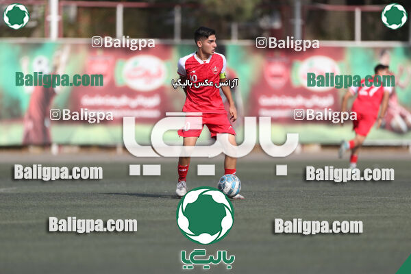 پرسپولیس 1–1 مقاومت