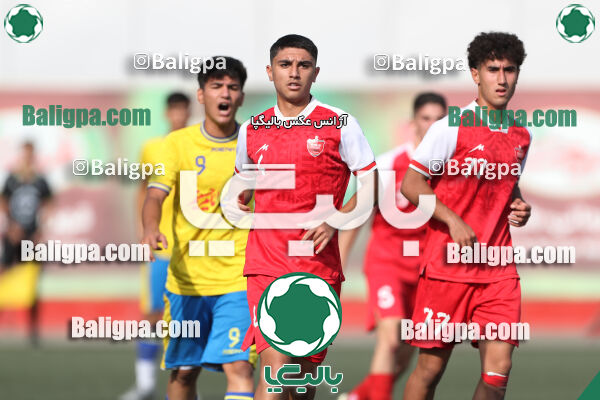 پرسپولیس 1–1 مقاومت