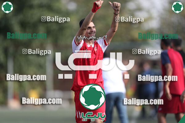 پرسپولیس 1–1 مقاومت