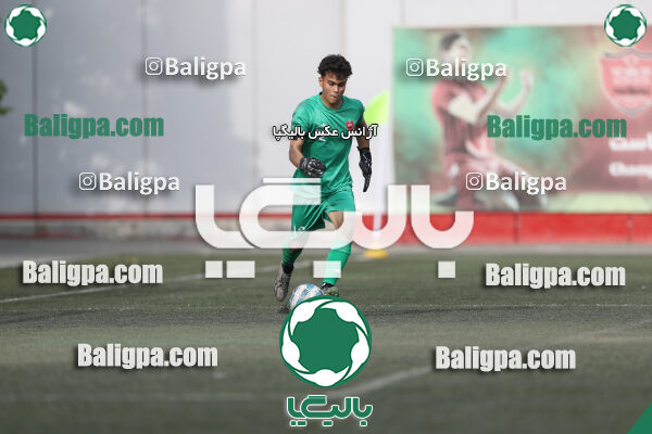 پرسپولیس 1–1 مقاومت