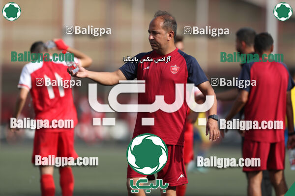 پرسپولیس 1–1 مقاومت