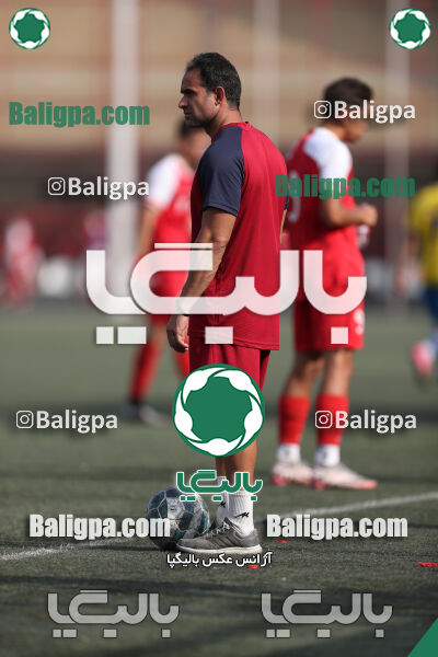 پرسپولیس 1–1 مقاومت
