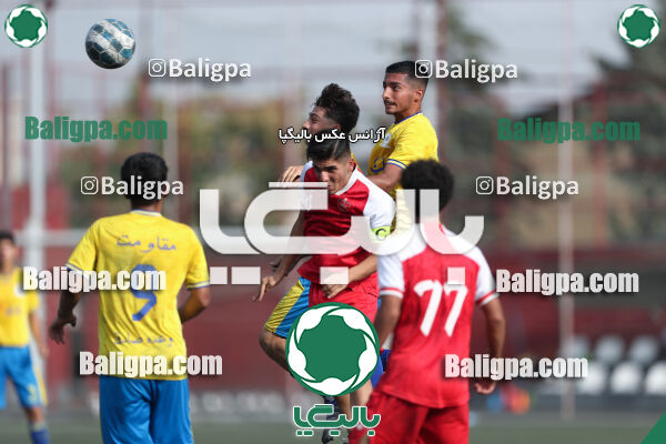 پرسپولیس 1–1 مقاومت