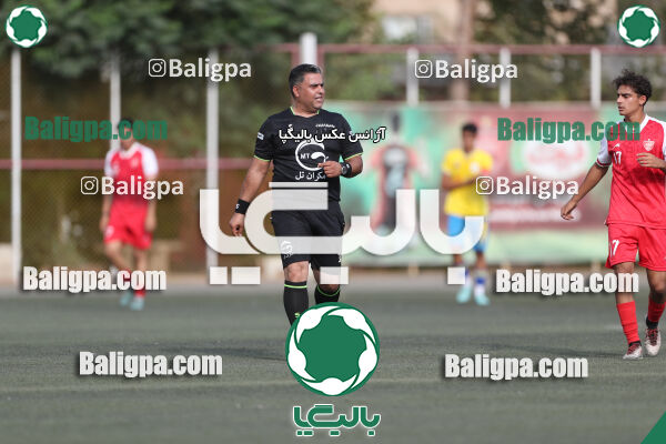 پرسپولیس 1–1 مقاومت