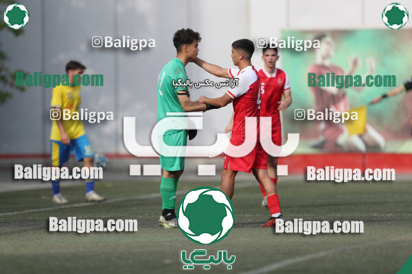 پرسپولیس 1–1 مقاومت