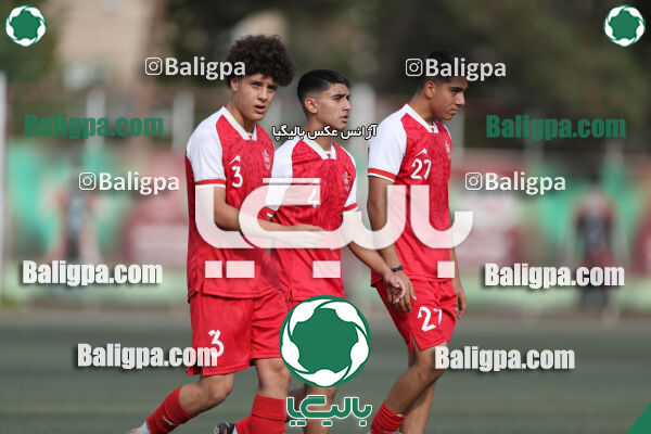 پرسپولیس 1–1 مقاومت