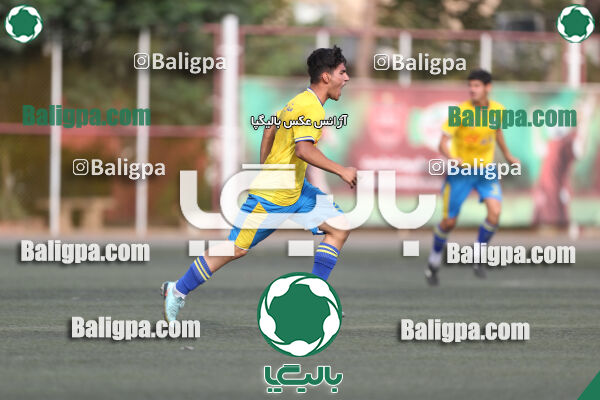 پرسپولیس 1–1 مقاومت