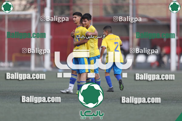 پرسپولیس 1–1 مقاومت