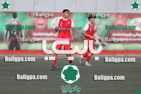 پرسپولیس 1–1 مقاومت