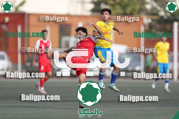 پرسپولیس 1–1 مقاومت