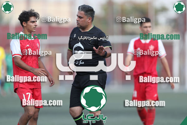 پرسپولیس 1–1 مقاومت