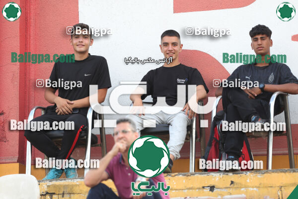 پرسپولیس 1–1 مقاومت