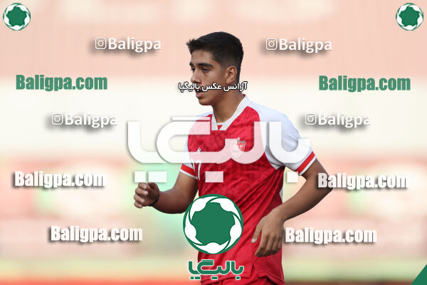 پرسپولیس 1–1 مقاومت