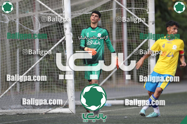 پرسپولیس 1–1 مقاومت