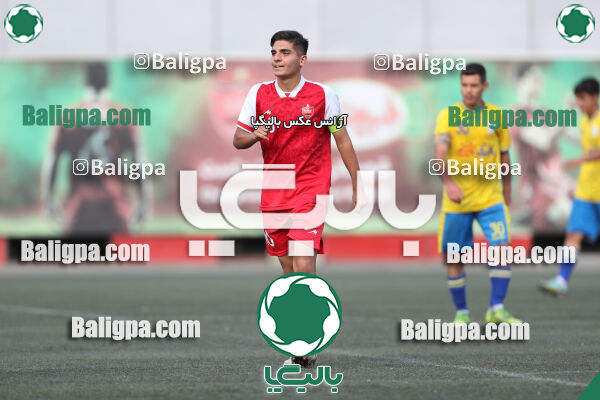 پرسپولیس 1–1 مقاومت