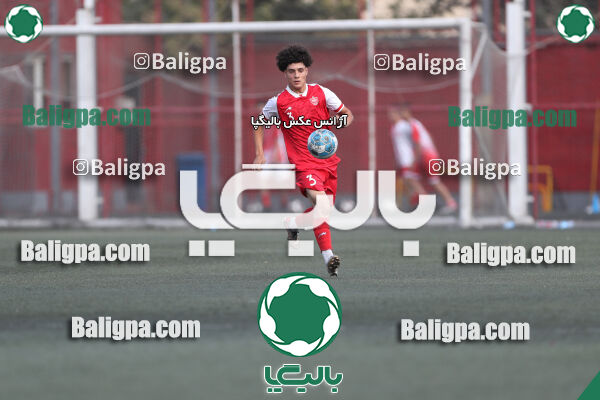 پرسپولیس 1–1 مقاومت