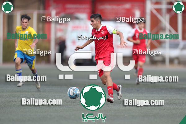 پرسپولیس 1–1 مقاومت