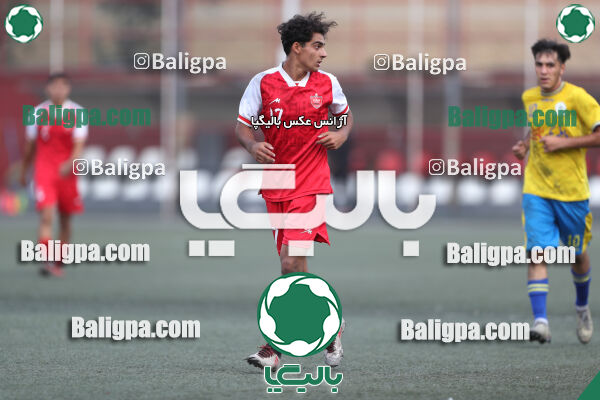 پرسپولیس 1–1 مقاومت