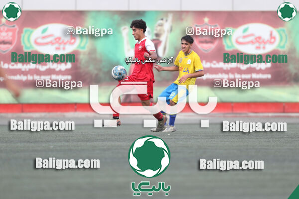 پرسپولیس 1–1 مقاومت