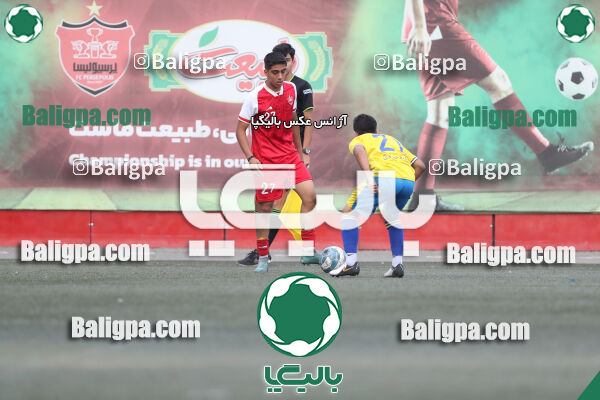 پرسپولیس 1–1 مقاومت