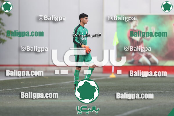 پرسپولیس 1–1 مقاومت