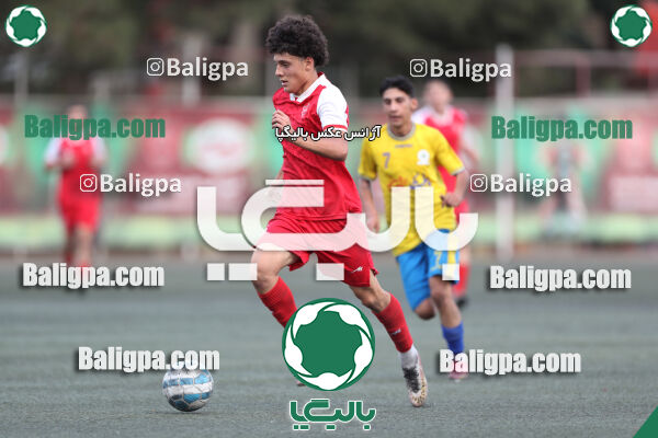 پرسپولیس 1–1 مقاومت