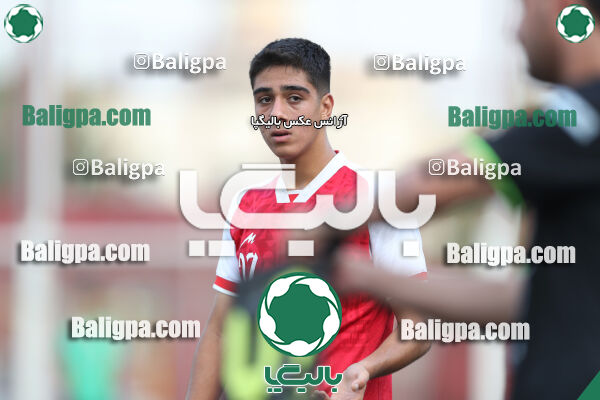 پرسپولیس 1–1 مقاومت