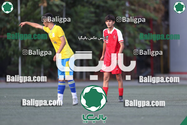پرسپولیس 1–1 مقاومت