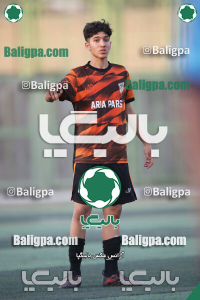 توانا 5–0 آریا پارس