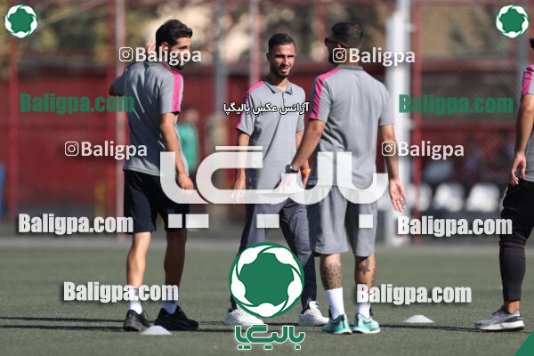 پرسپولیس 7–0 نارنجی پوشان کوهسار
