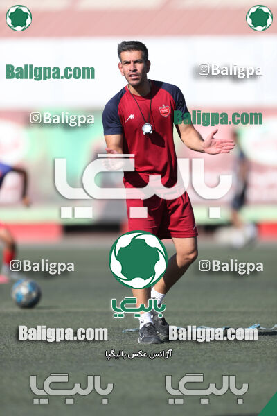 پرسپولیس 7–0 نارنجی پوشان کوهسار