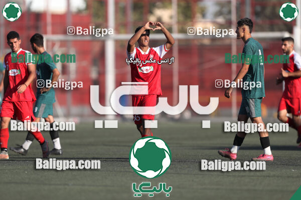پرسپولیس 7–0 نارنجی پوشان کوهسار