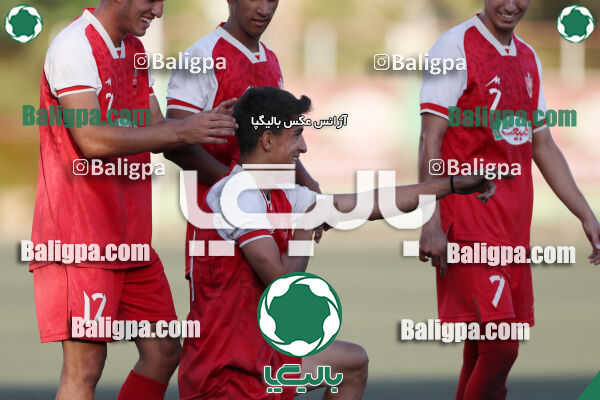 پرسپولیس 7–0 نارنجی پوشان کوهسار
