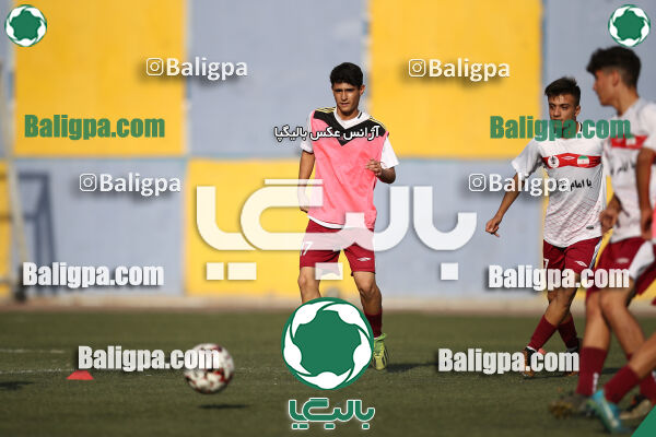 پیکان 1–1 شاهین