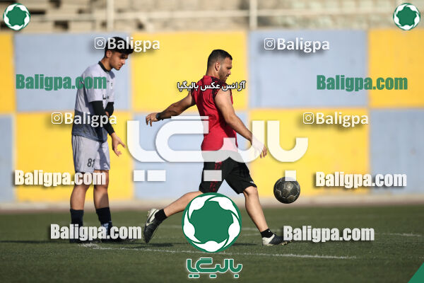 پیکان 1–1 شاهین
