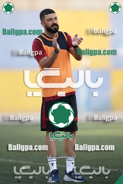 پیکان 1–1 شاهین
