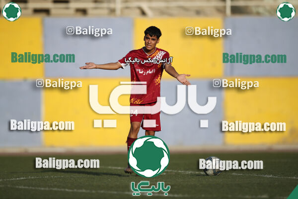 پیکان 1–1 شاهین