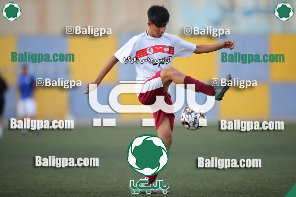 پیکان 1–1 شاهین