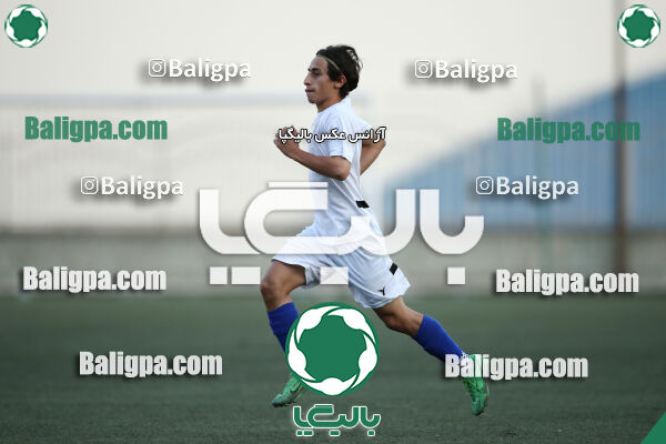 پیکان 1–1 شاهین