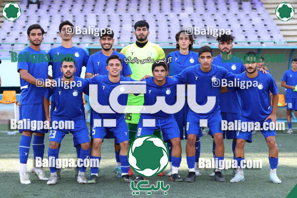 استقلال 2–0 پیروزان