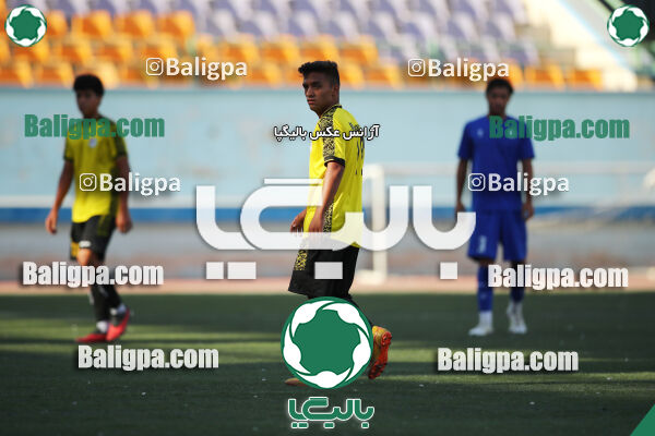 استقلال 2–0 پیروزان