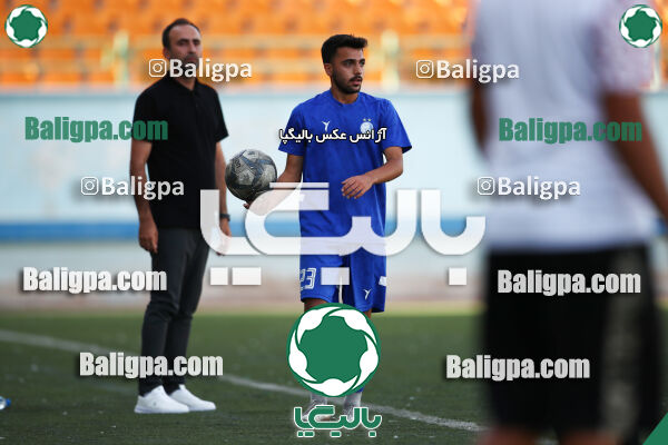 استقلال 2–0 پیروزان