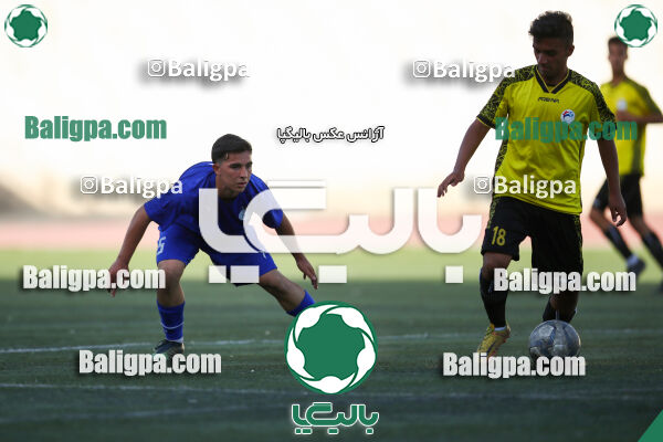 استقلال 2–0 پیروزان