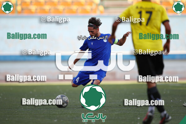 استقلال 2–0 پیروزان