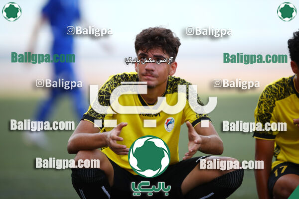 استقلال 2–0 پیروزان