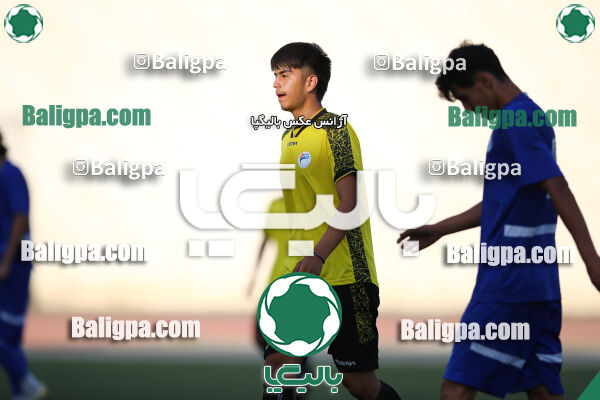 استقلال 2–0 پیروزان